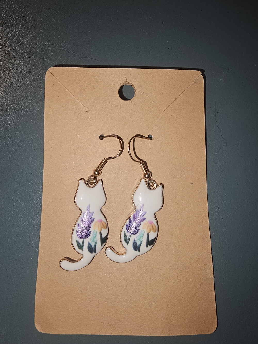 Cute White Cat Earrings with Floral Design - Unbranded